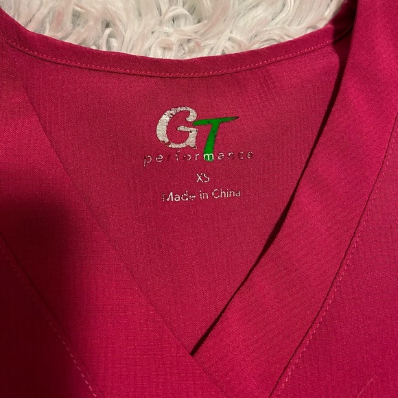 GT scrub top - Picture 2 of 2